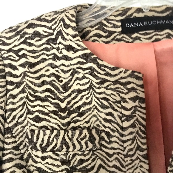 SALE! Dana Buchman jacket - Picture 9 of 9